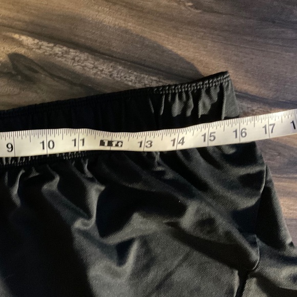 Nike Dri-Fit Black Athletic Shorts | Women’s Large - Picture 2 of 6